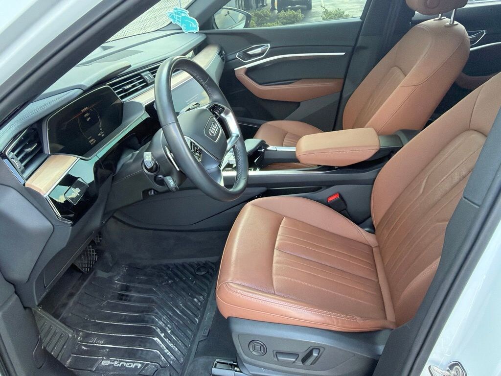 Used 2024 Audi Q8 e-tron Premium Plus SUV