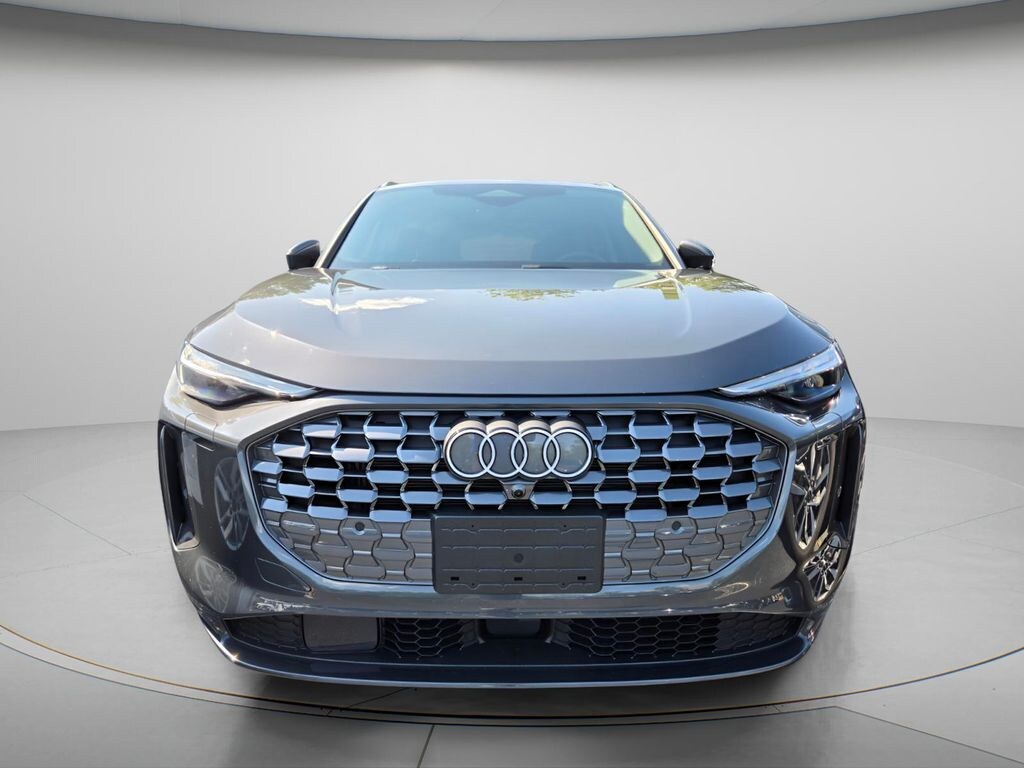 Certified 2025 Audi Q5 2.0T Premium Plus SUV