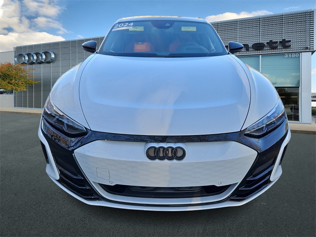 2024 Audi RS e-tron GT Base photo 4