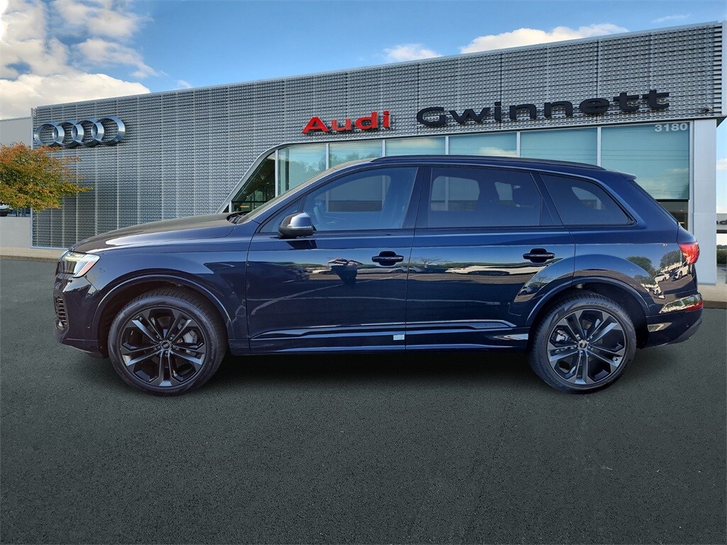 2025 Audi Q7 55 Premium Plus photo 2
