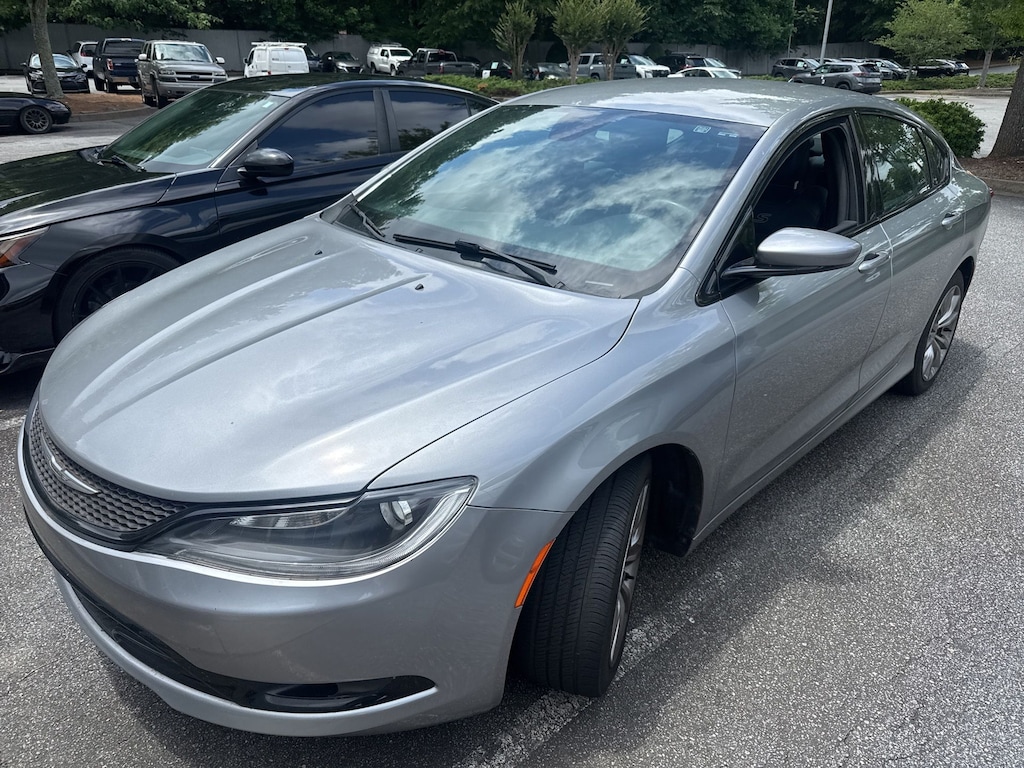 Used 2015 Chrysler 200 S Sedan