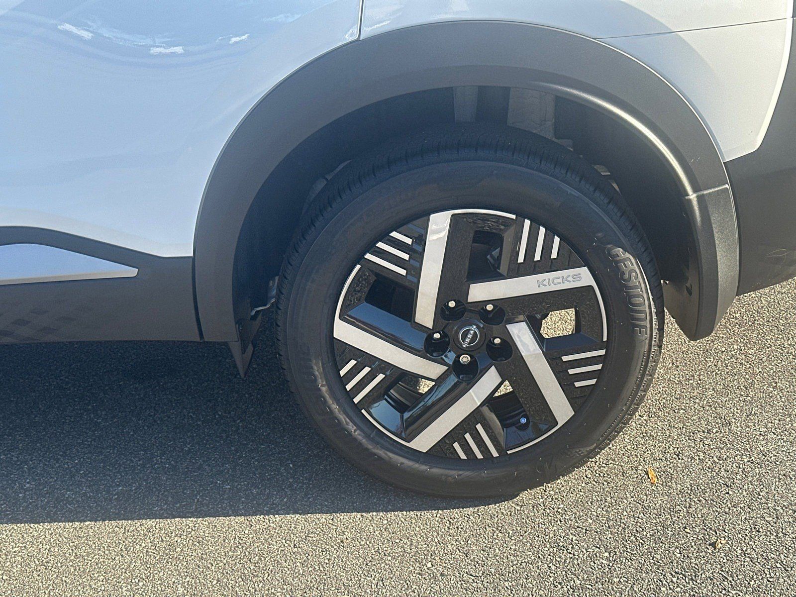2026 Nissan KICKS SV - Photo 19