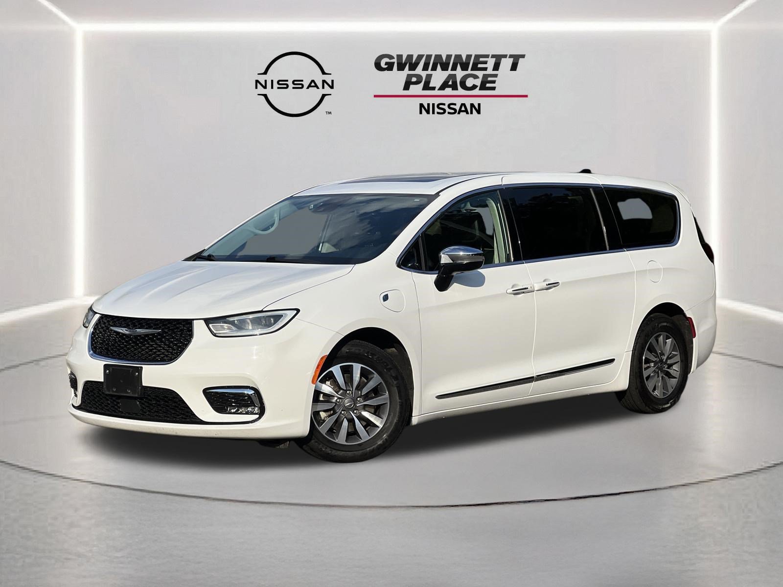 2023 Chrysler Pacifica Hybrid