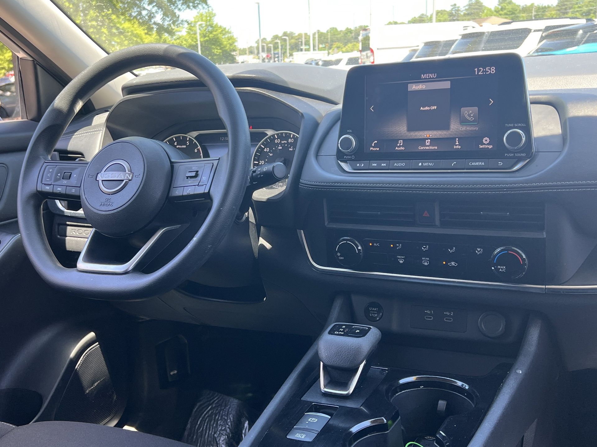 View vehicle photo 3