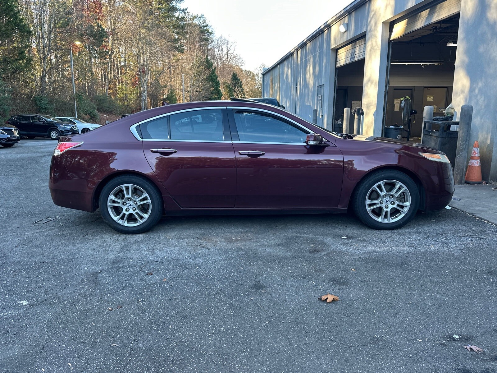 2010 Acura TL Technology photo 3
