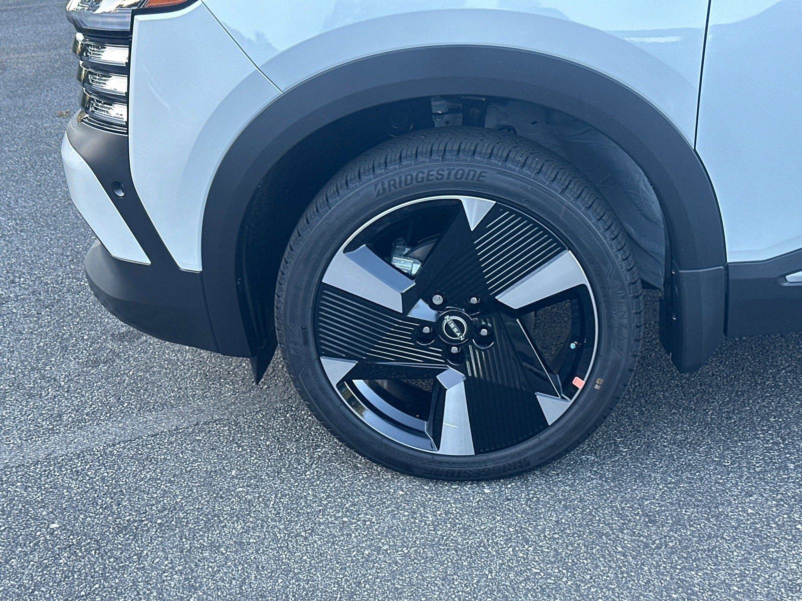 2026 Nissan KICKS SR - Photo 11