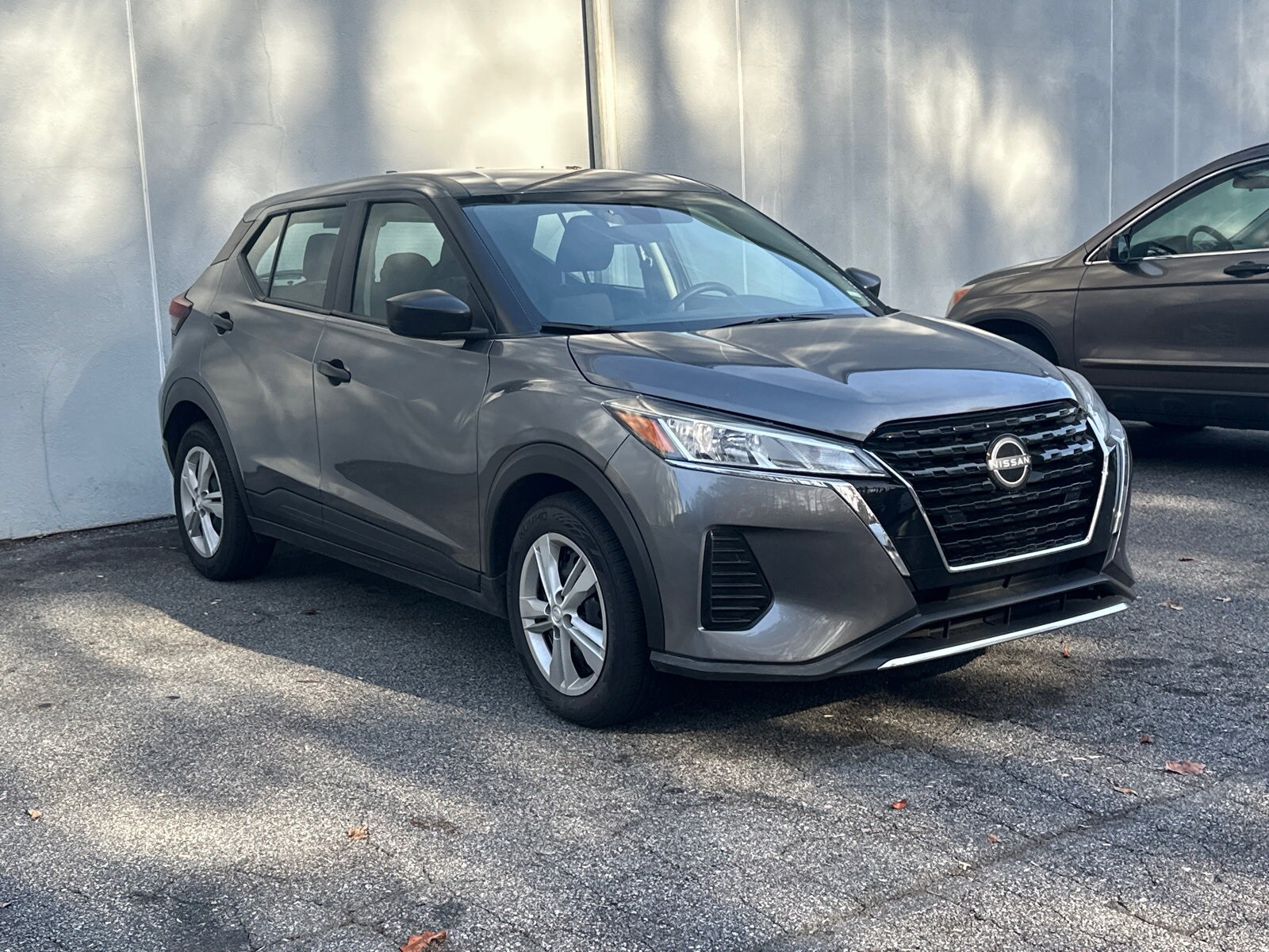 2024 Nissan Kicks S photo 3