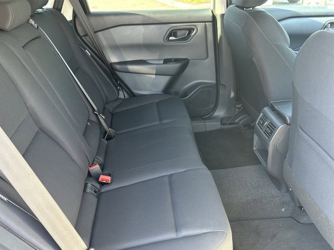 2026 Nissan Rogue S - Photo 14