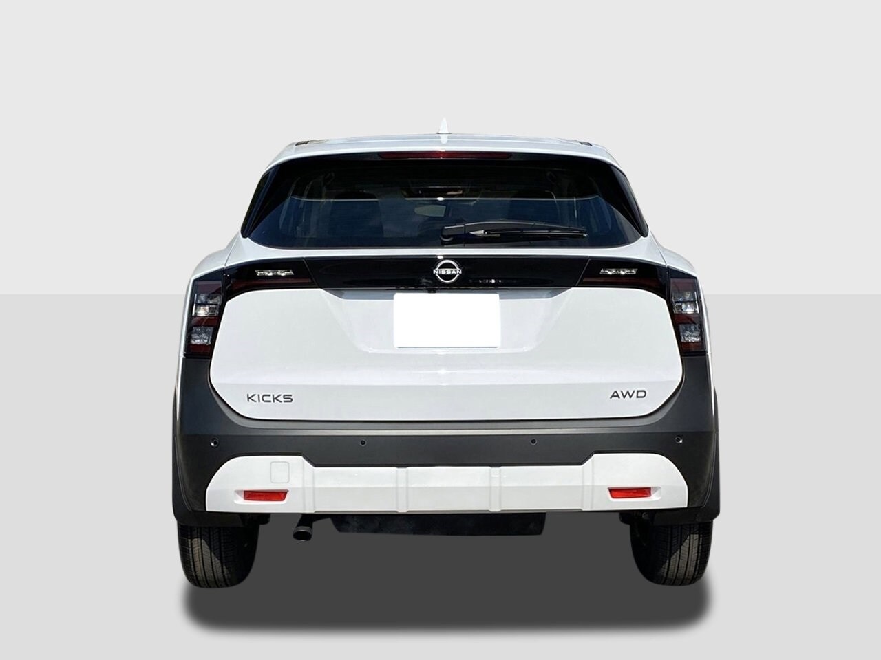 2025 Nissan Kicks S photo 3