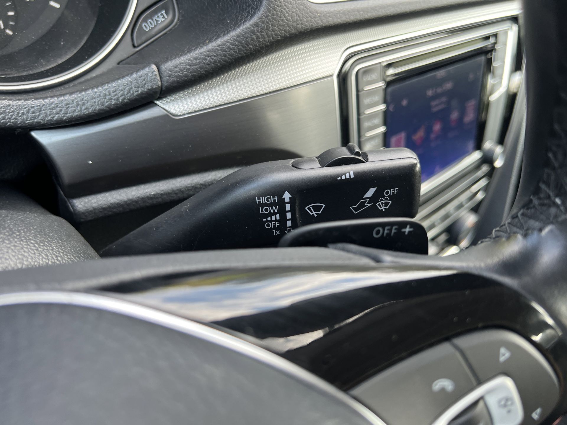 2018 Volkswagen Passat R-Line - Photo 10