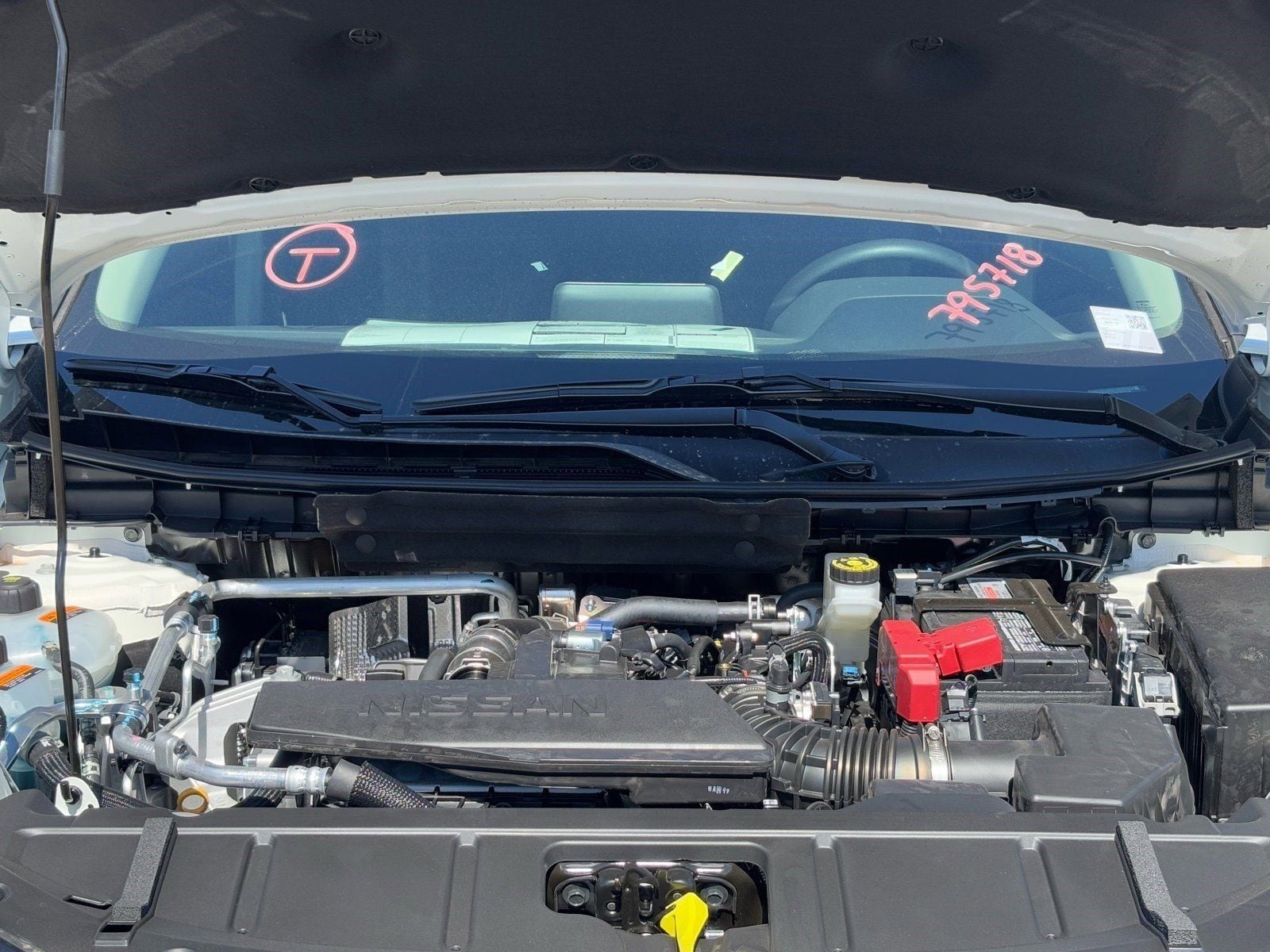 2025 Nissan Rogue S - Photo 9