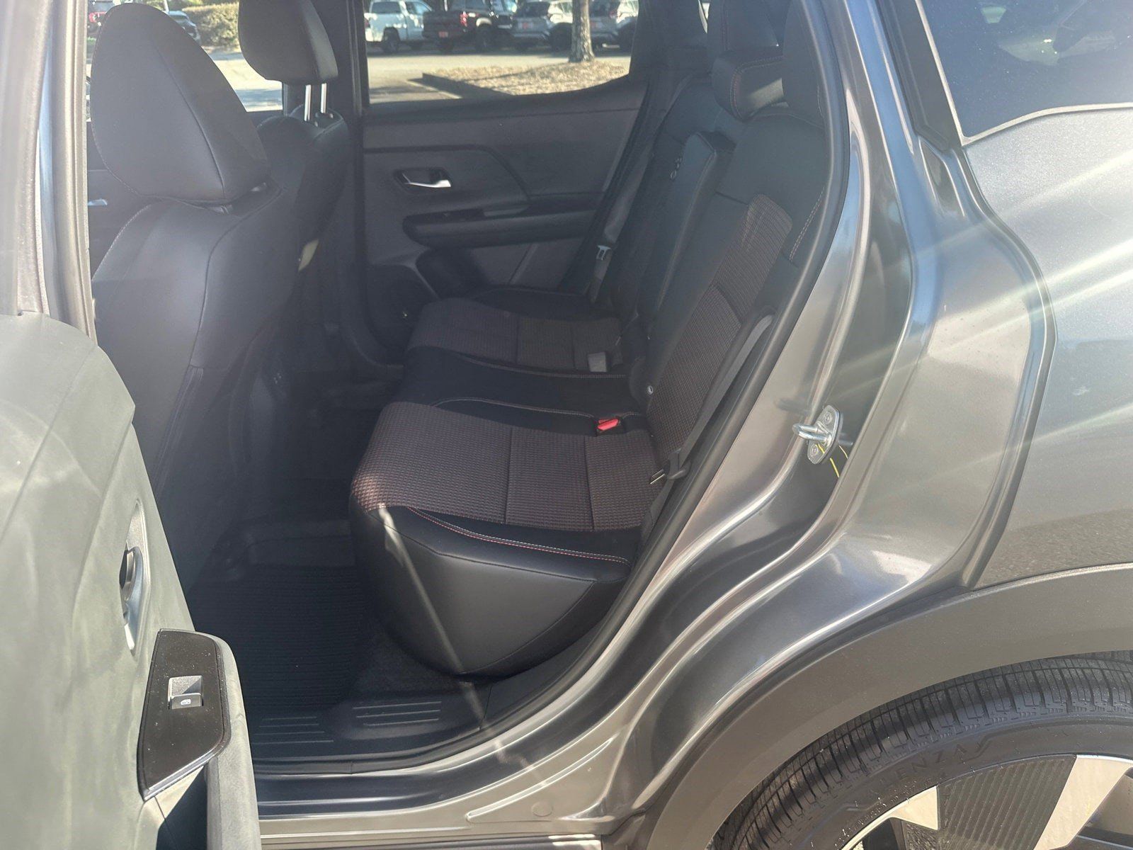2026 Nissan KICKS SR - Photo 20
