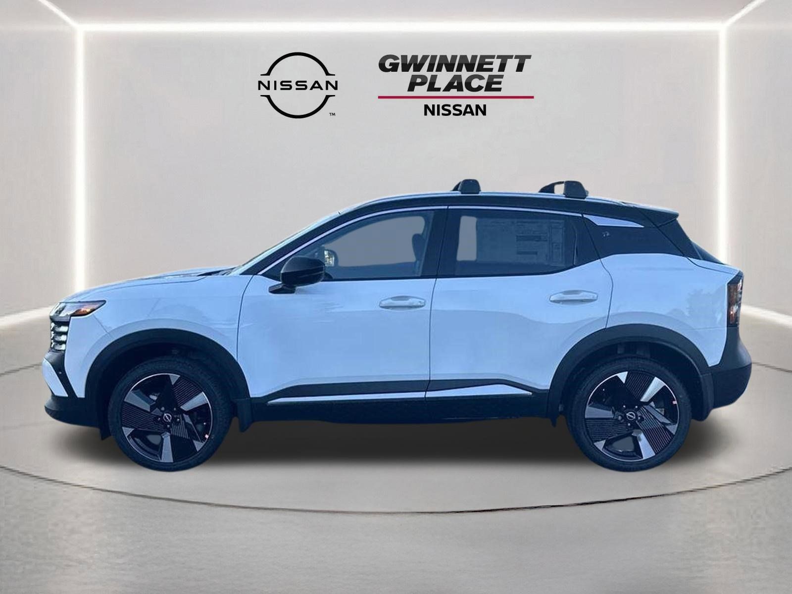2026 Nissan KICKS SR - Photo 8