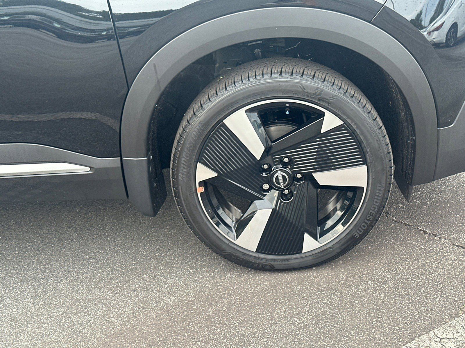 2026 Nissan KICKS SR - Photo 12