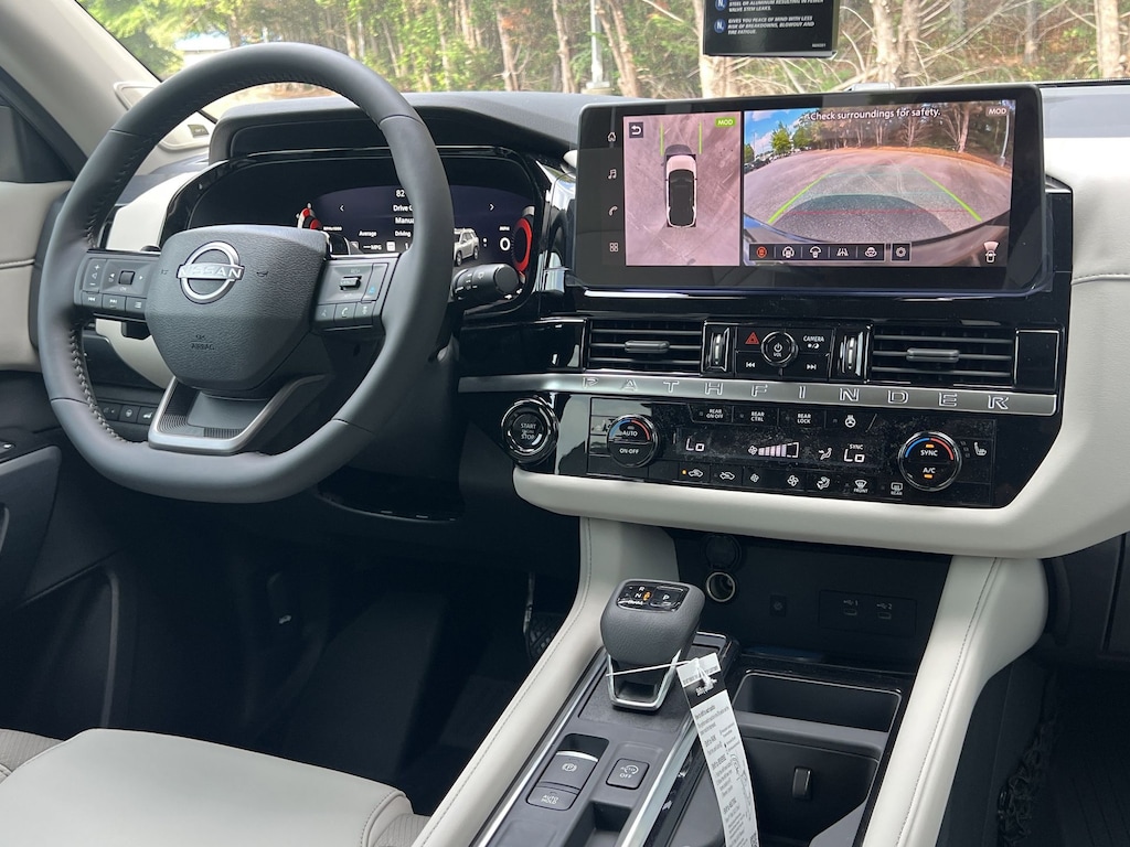 New 2026 Nissan Pathfinder SL SUV