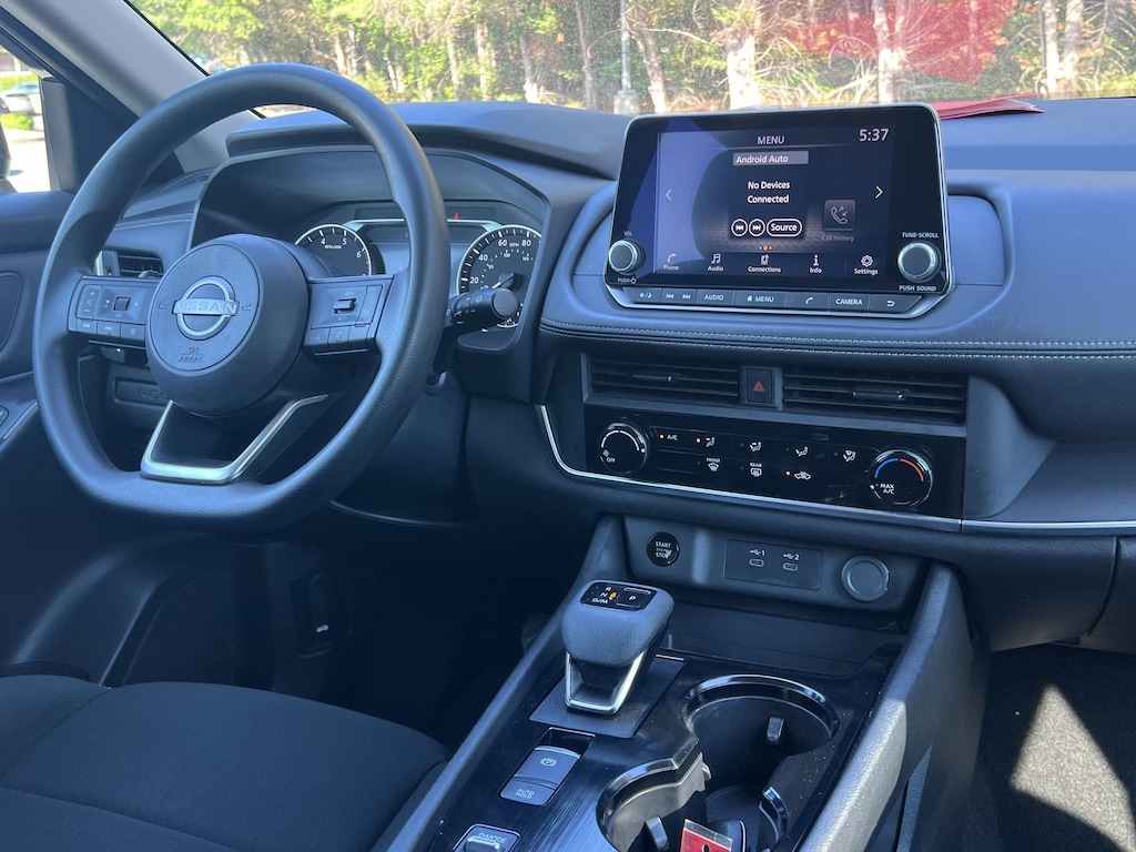 Used 2024 Nissan Rogue S SUV