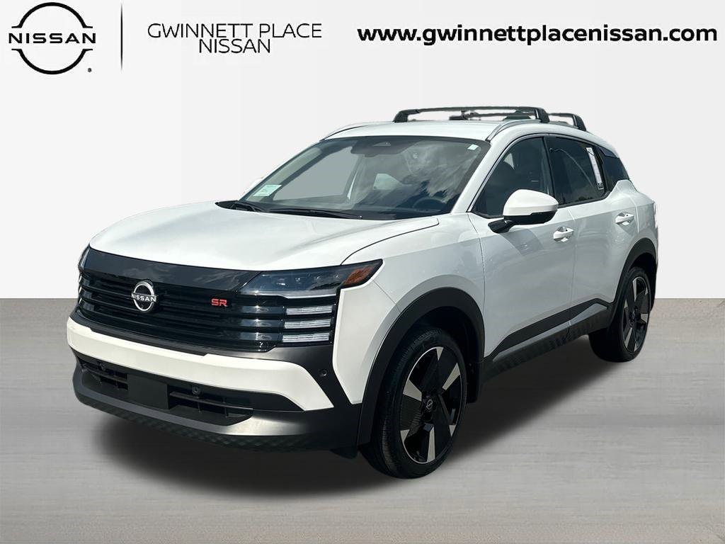 2025 Nissan Kicks SR's photo