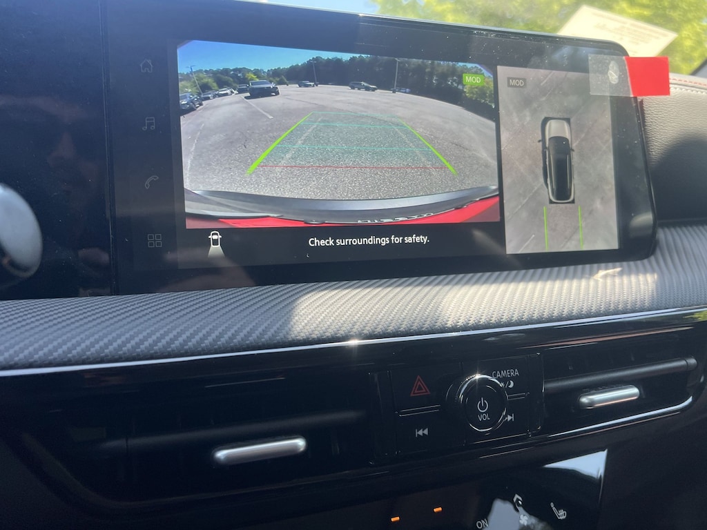 New 2026 Nissan Kicks SR SUV