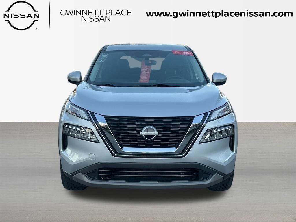 2022 Nissan Rogue SV photo 2