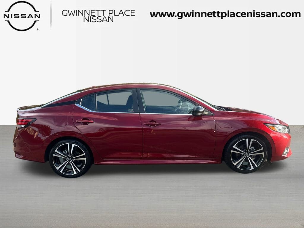 2022 Nissan Sentra SR photo 4