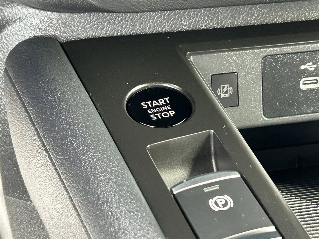 2026 Nissan KICKS SV - Photo 32