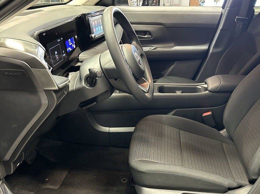 2025 Nissan Kicks S - Photo 22