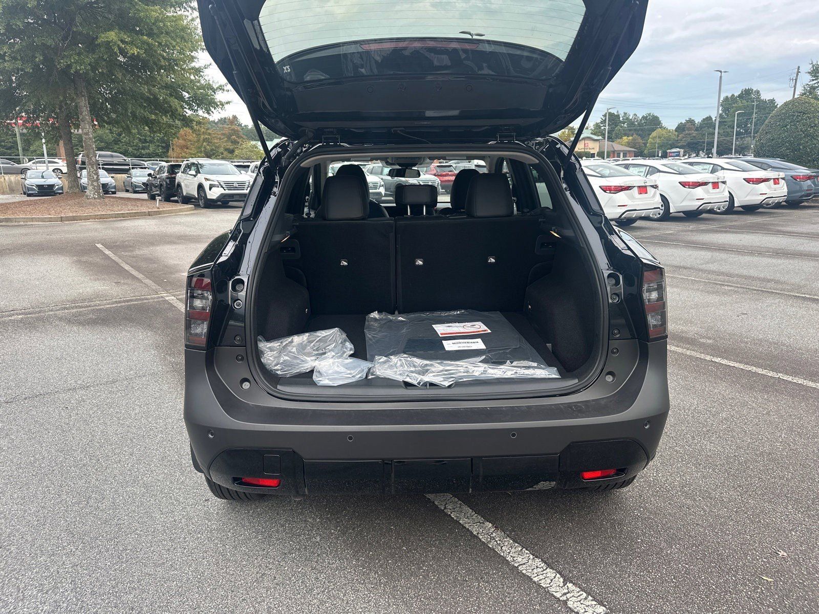 2026 Nissan KICKS SR - Photo 18