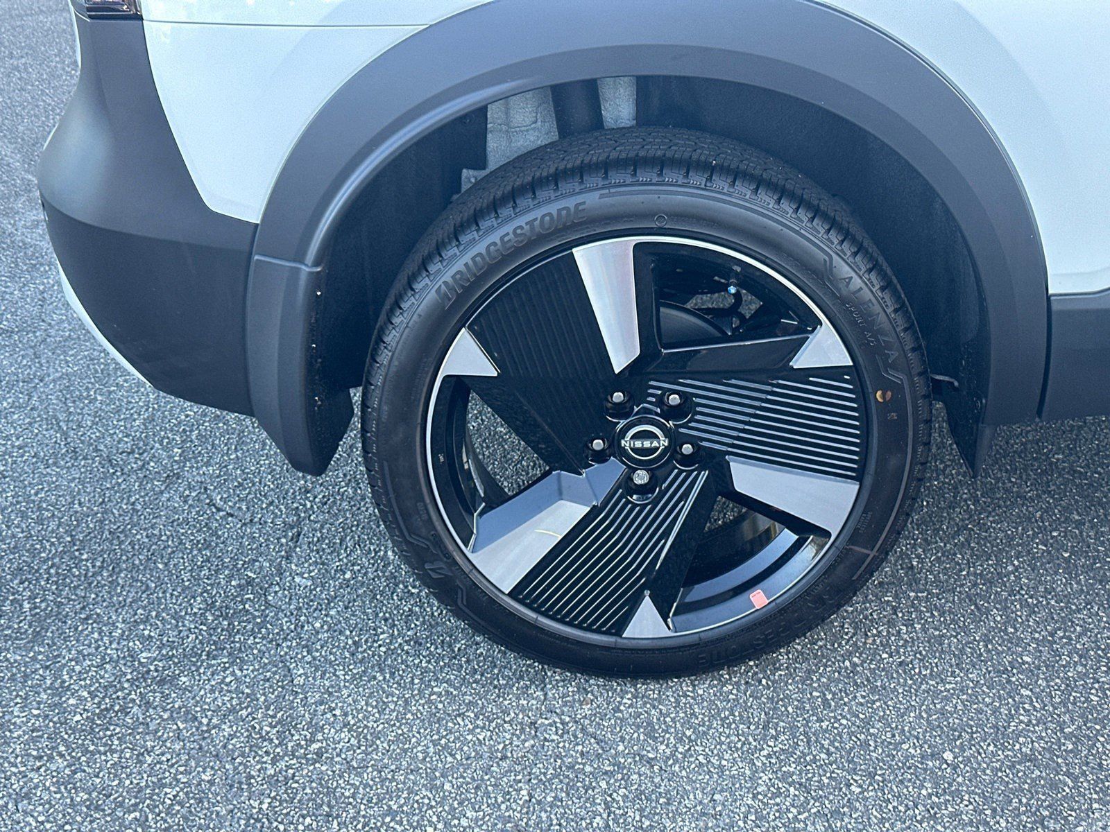 2026 Nissan KICKS SR - Photo 17