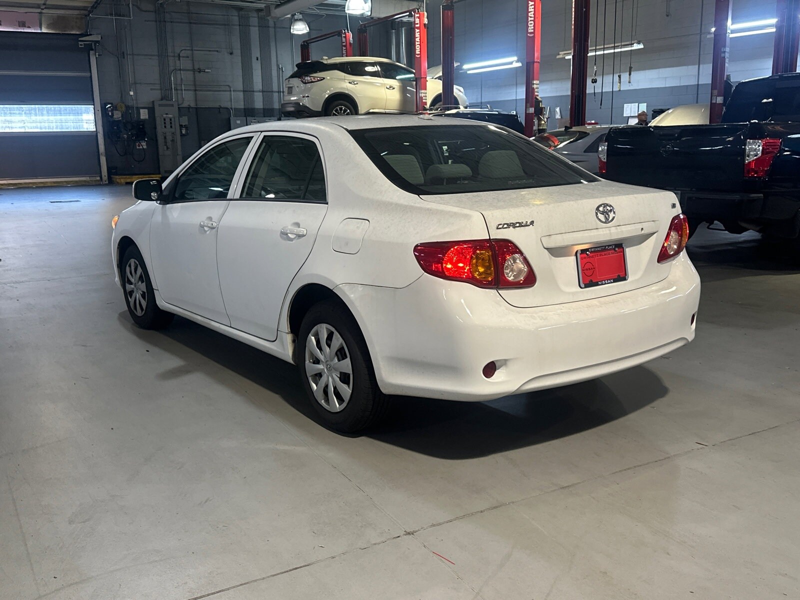2010 Toyota Corolla photo 4