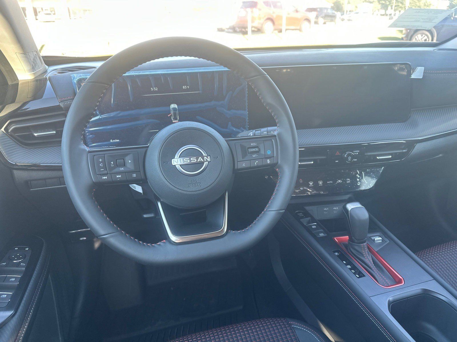 2026 Nissan KICKS SR - Photo 22