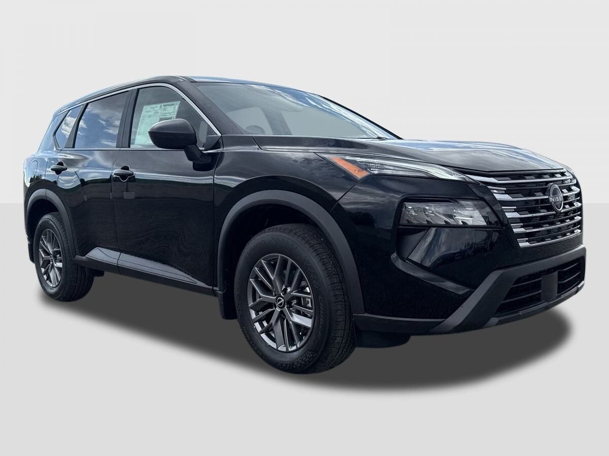 2026 Nissan Rogue S photo 3