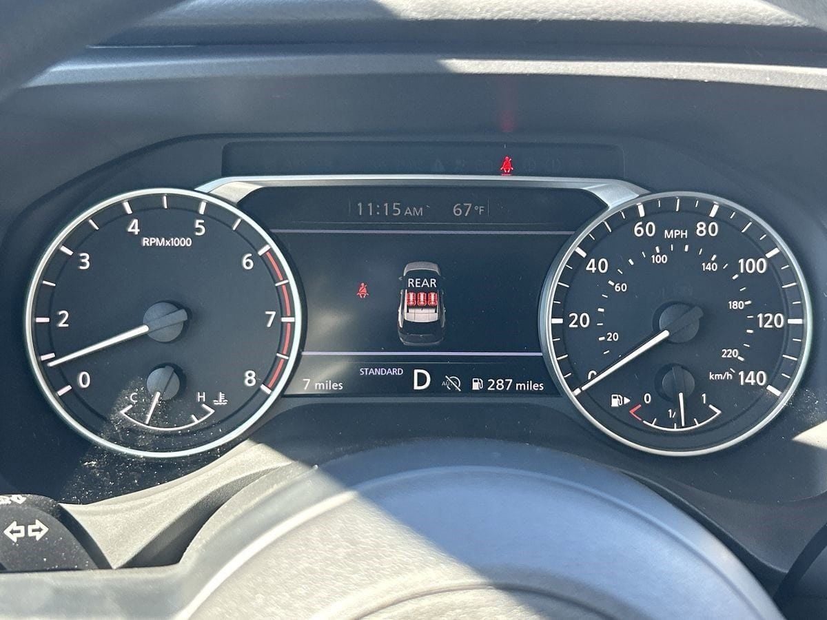 2025 Nissan Rogue S - Photo 29