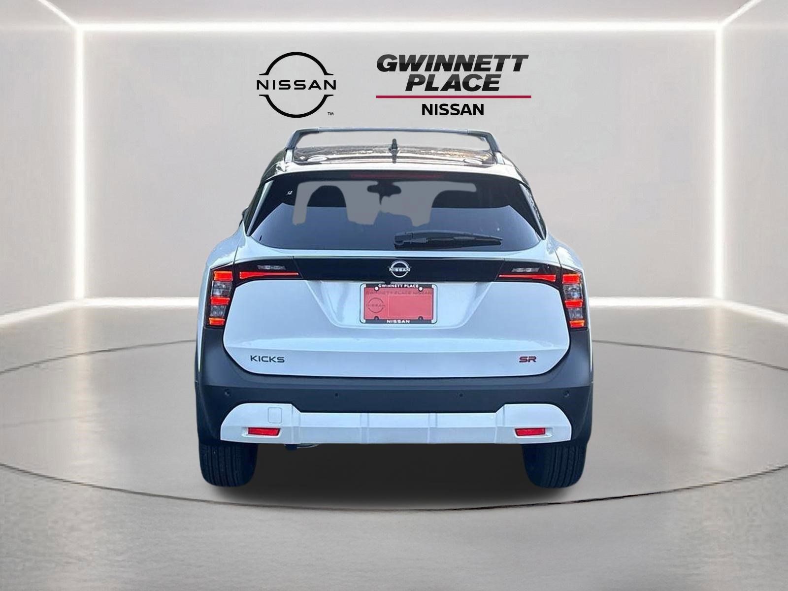 2026 Nissan KICKS SR - Photo 6