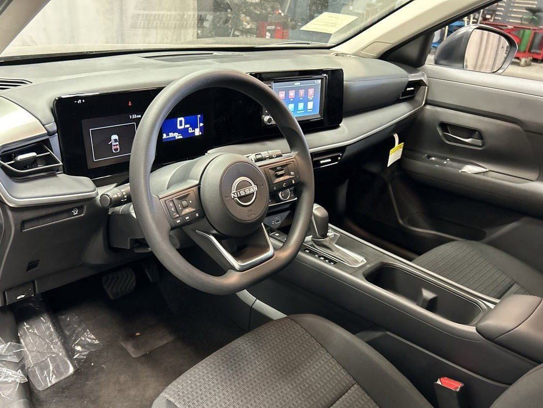 2025 Nissan Kicks S - Photo 18