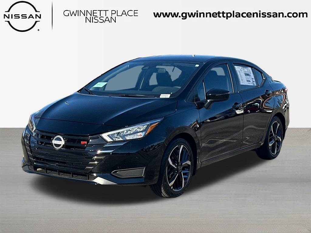 2025 Nissan Versa Sedan SR's photo