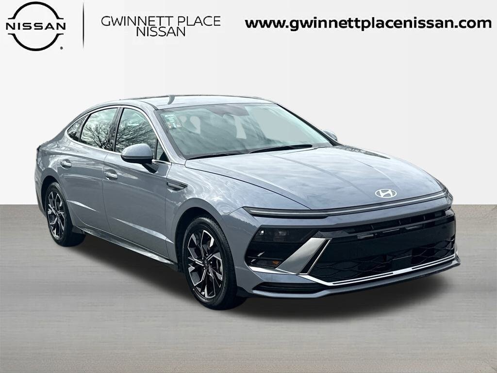 Used 2025 Hyundai Sonata SEL Sedan