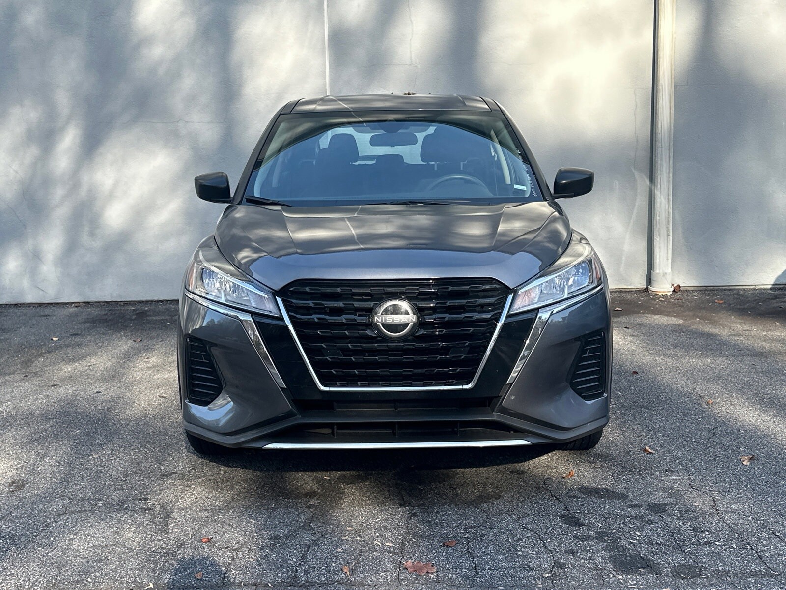 2024 Nissan Kicks S photo 2