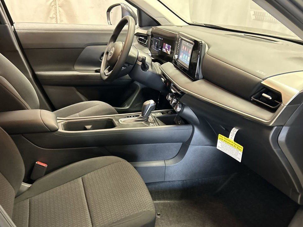 2025 Nissan Kicks S - Photo 11