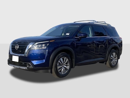 2025 Nissan Pathfinder SL SUV