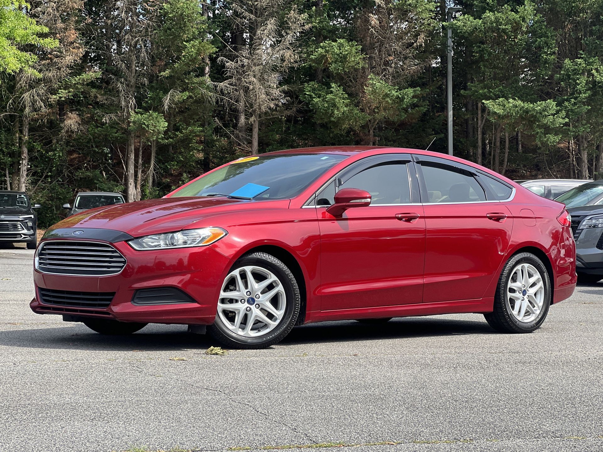 2016 Ford Fusion SE FWD's photo