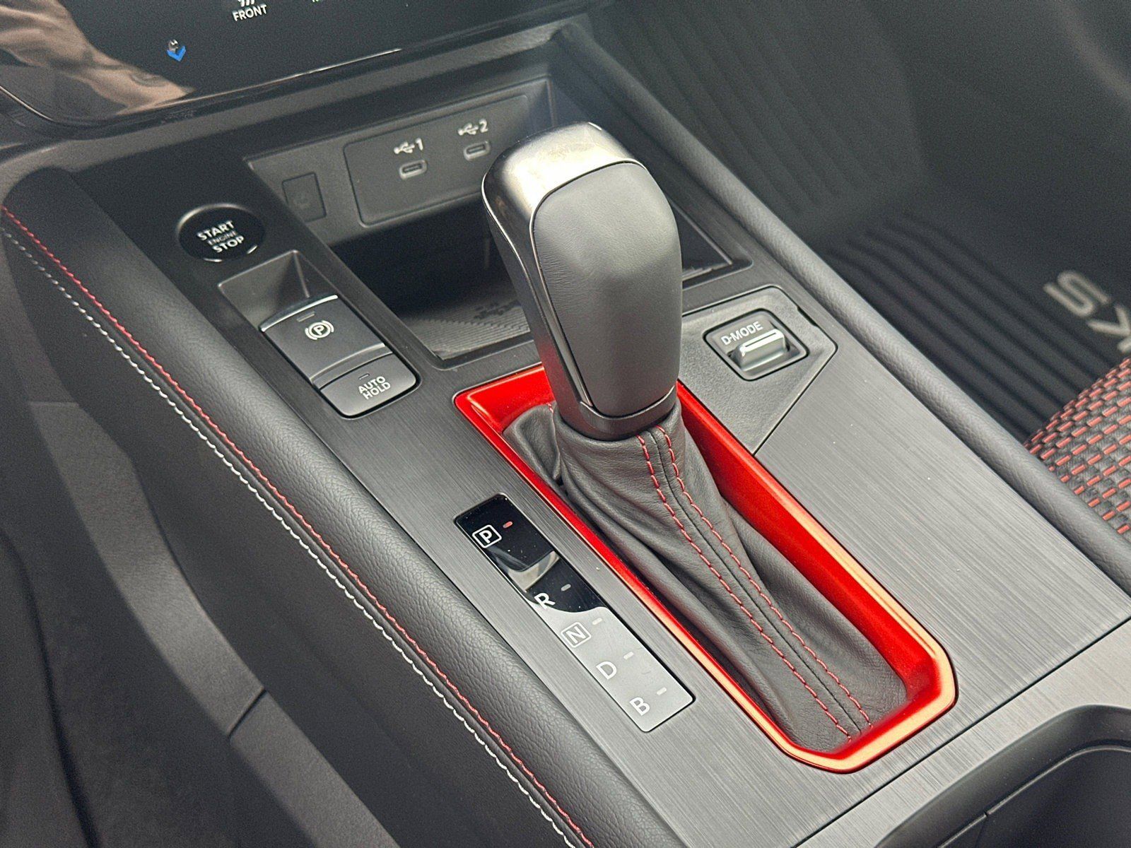 2026 Nissan KICKS SR - Photo 30