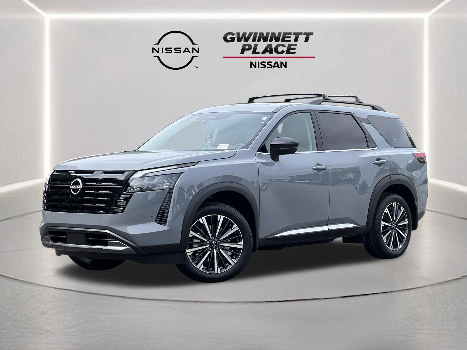 2026 Nissan Pathfinder Platinum 2WD's photo