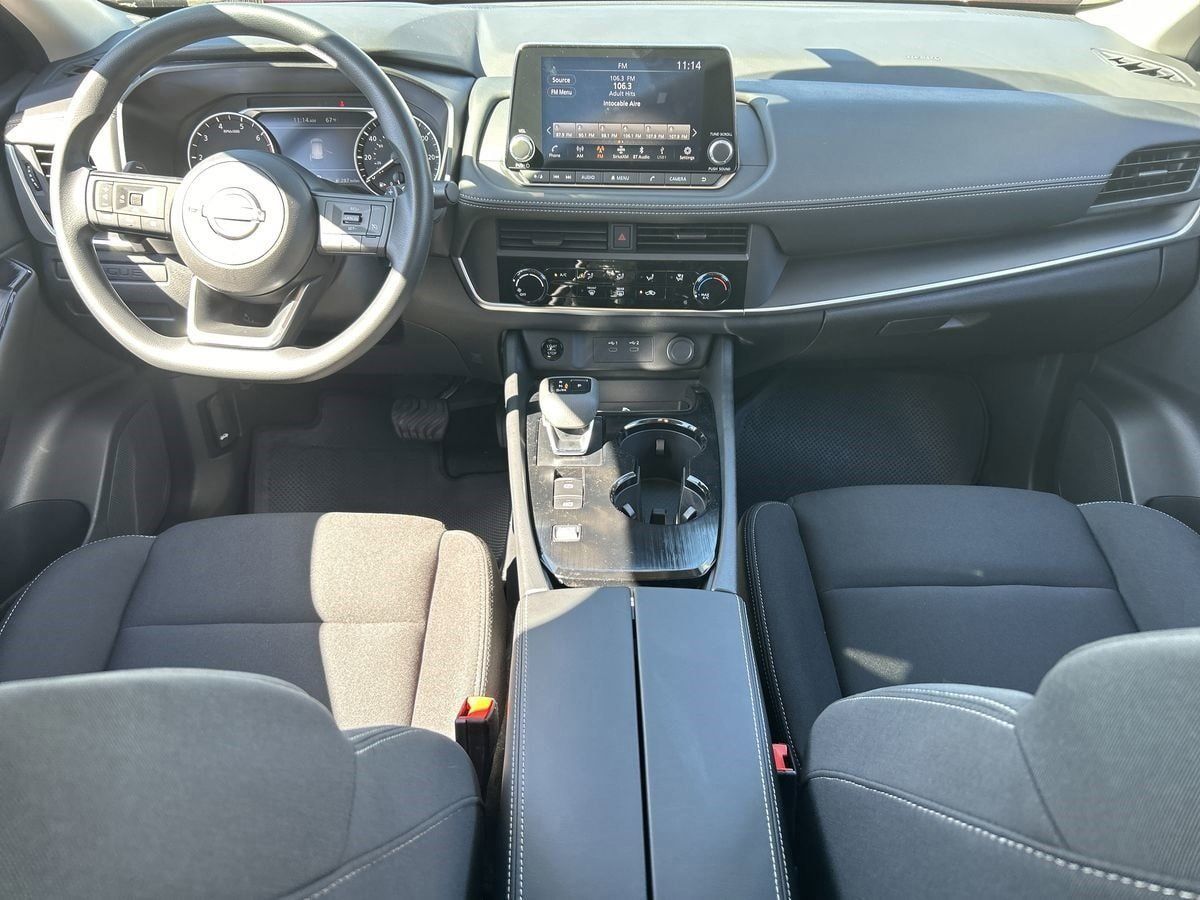 2025 Nissan Rogue S - Photo 15