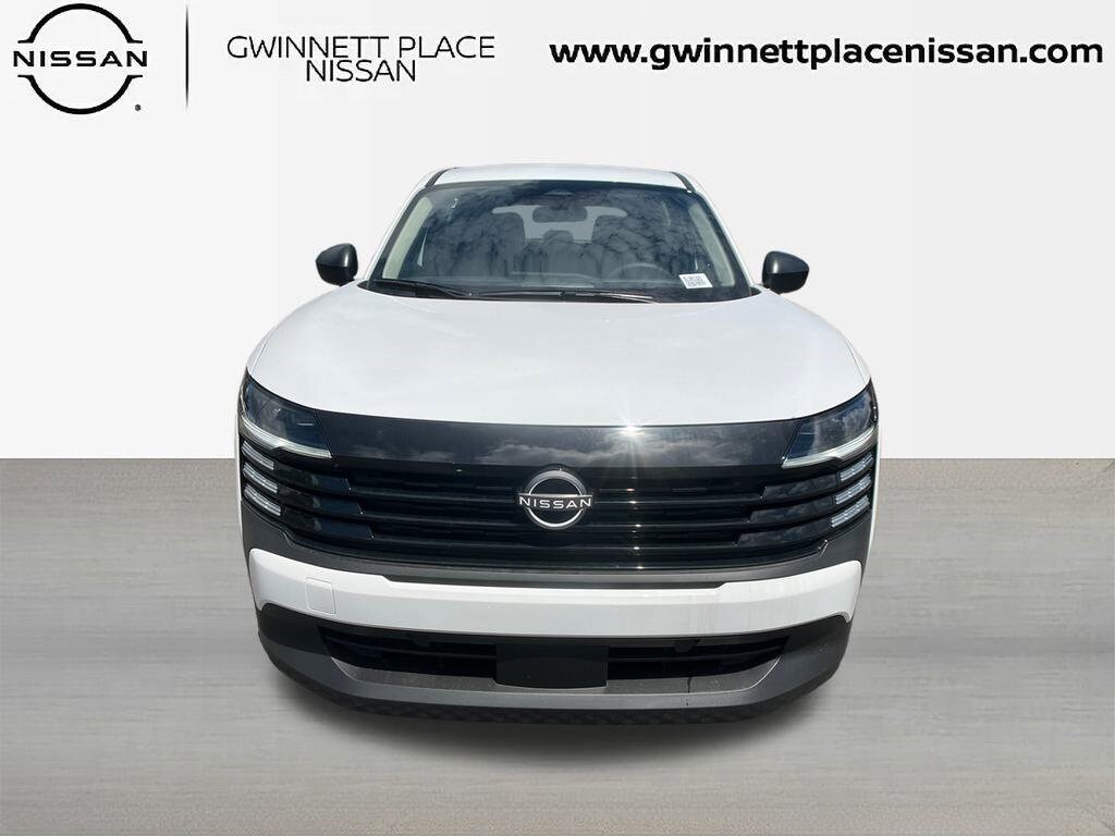 2025 Nissan Kicks S photo 2