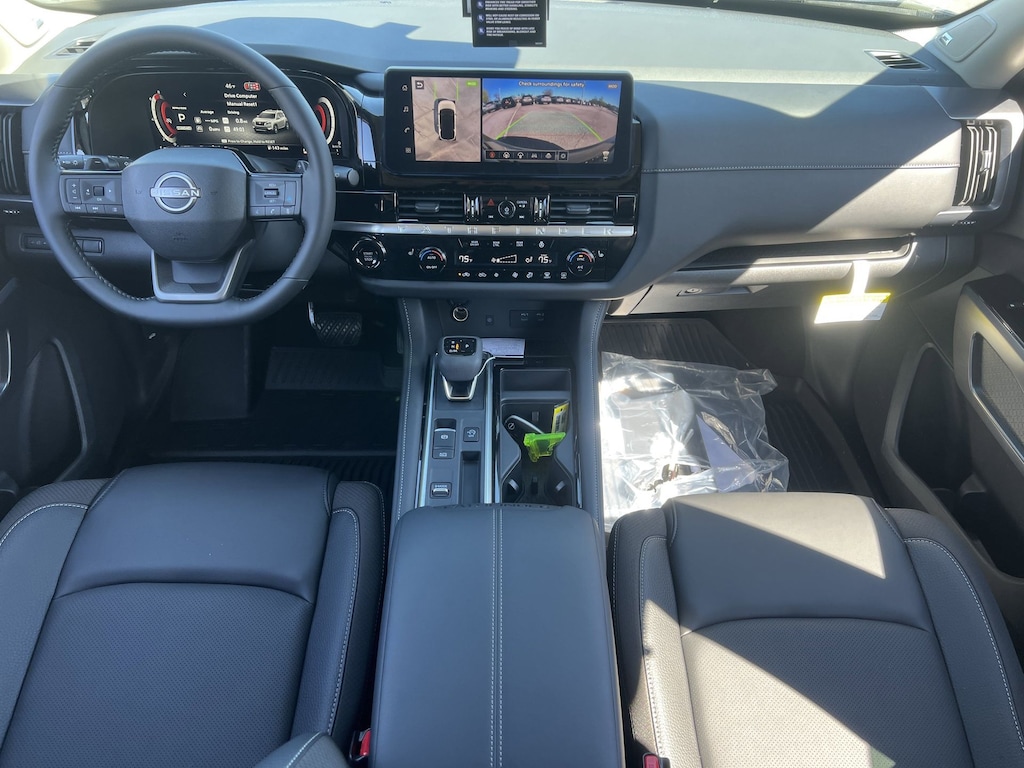 New 2026 Nissan Pathfinder SL SUV