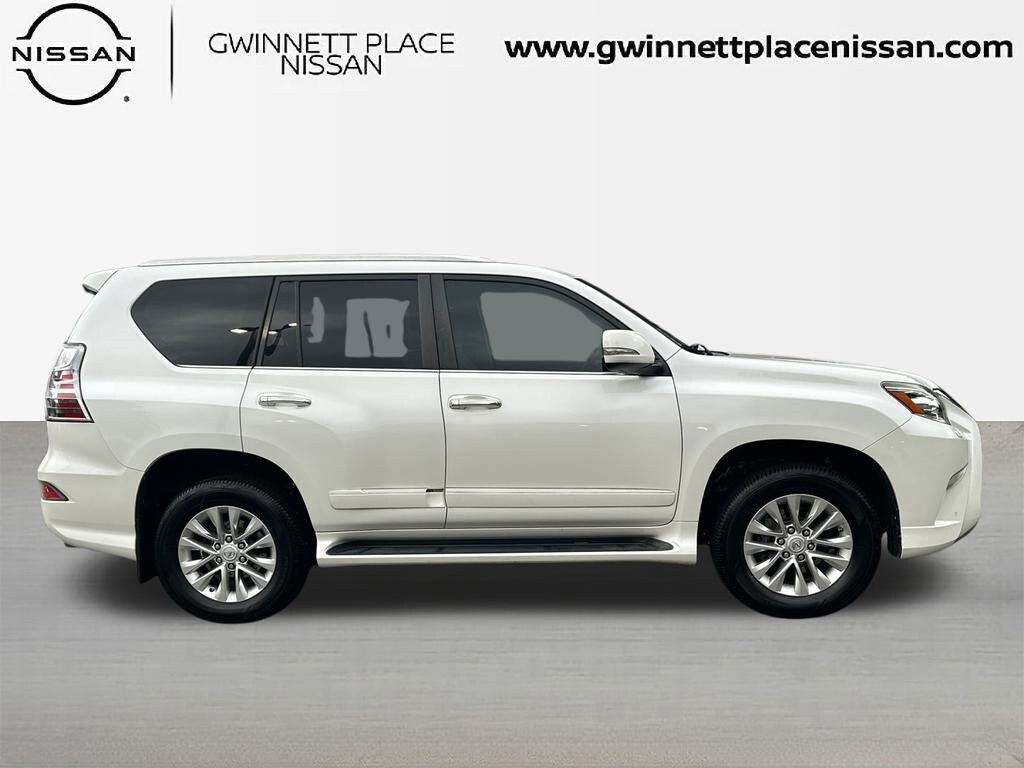 2016 Lexus GX 460 photo 4