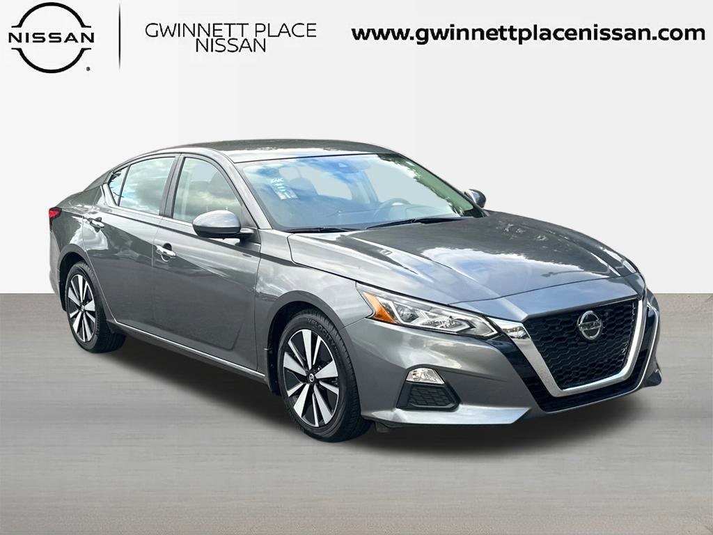 Used 2022 Nissan Altima 2.5 SV Sedan