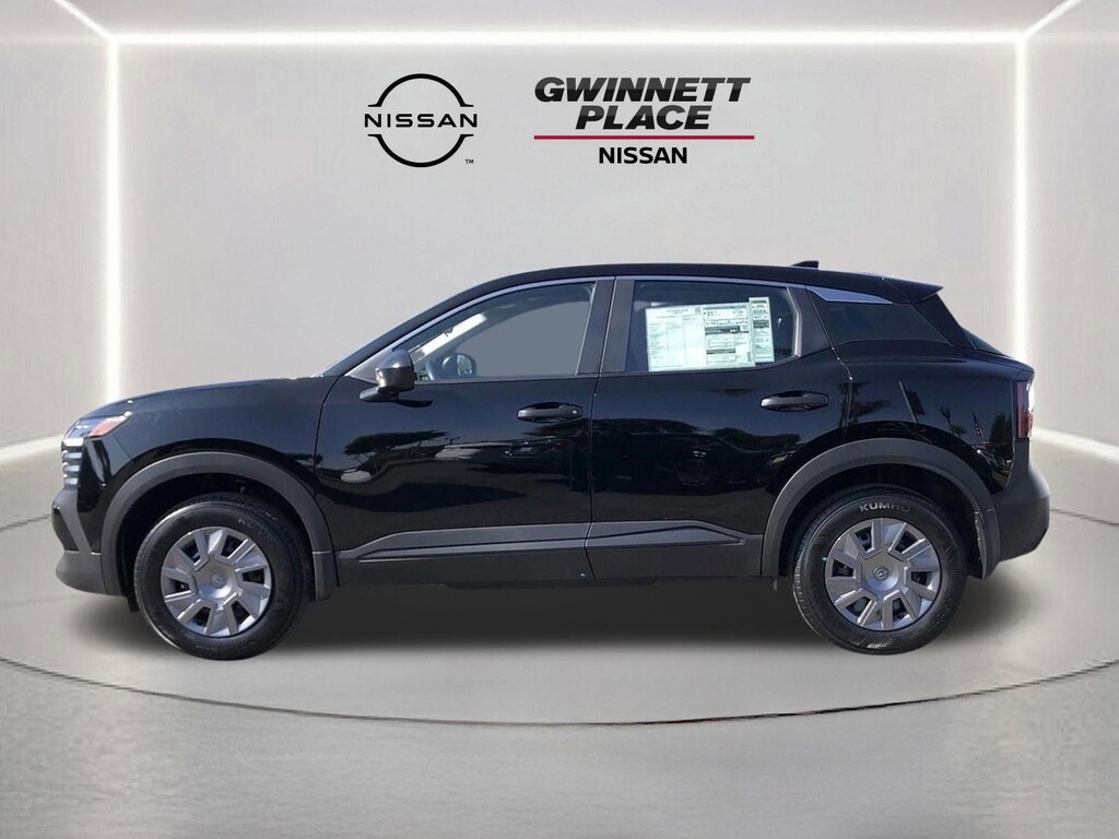 New 2025 Nissan Kicks S SUV