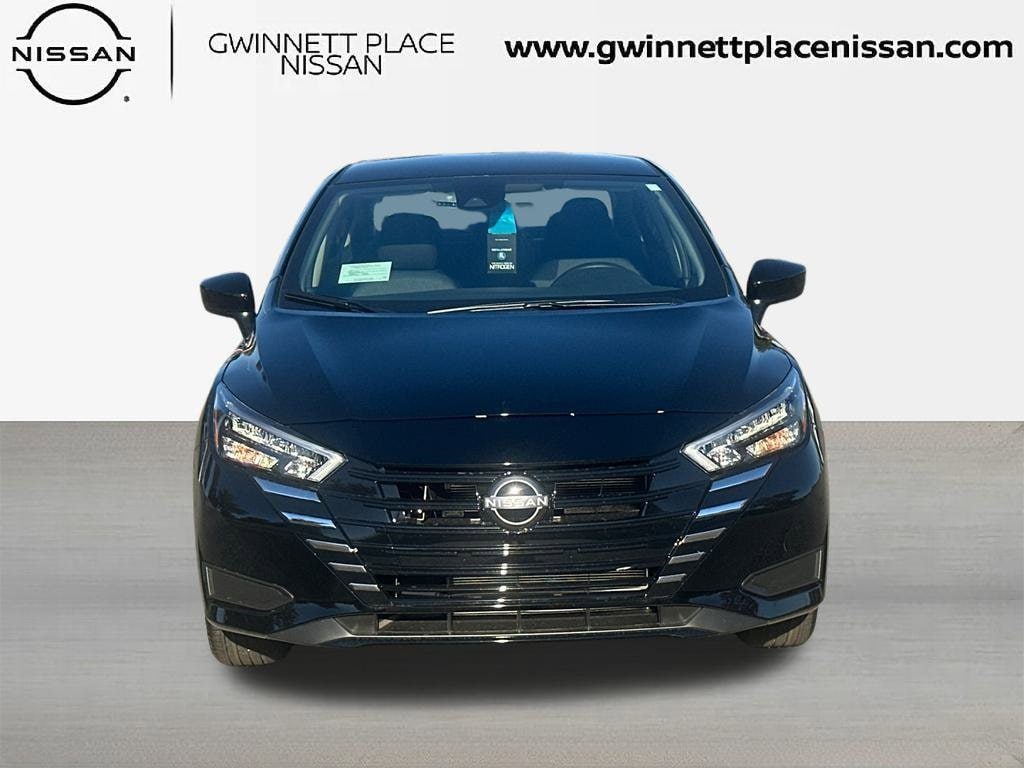 New 2025 Nissan Versa 1.6 SV Sedan