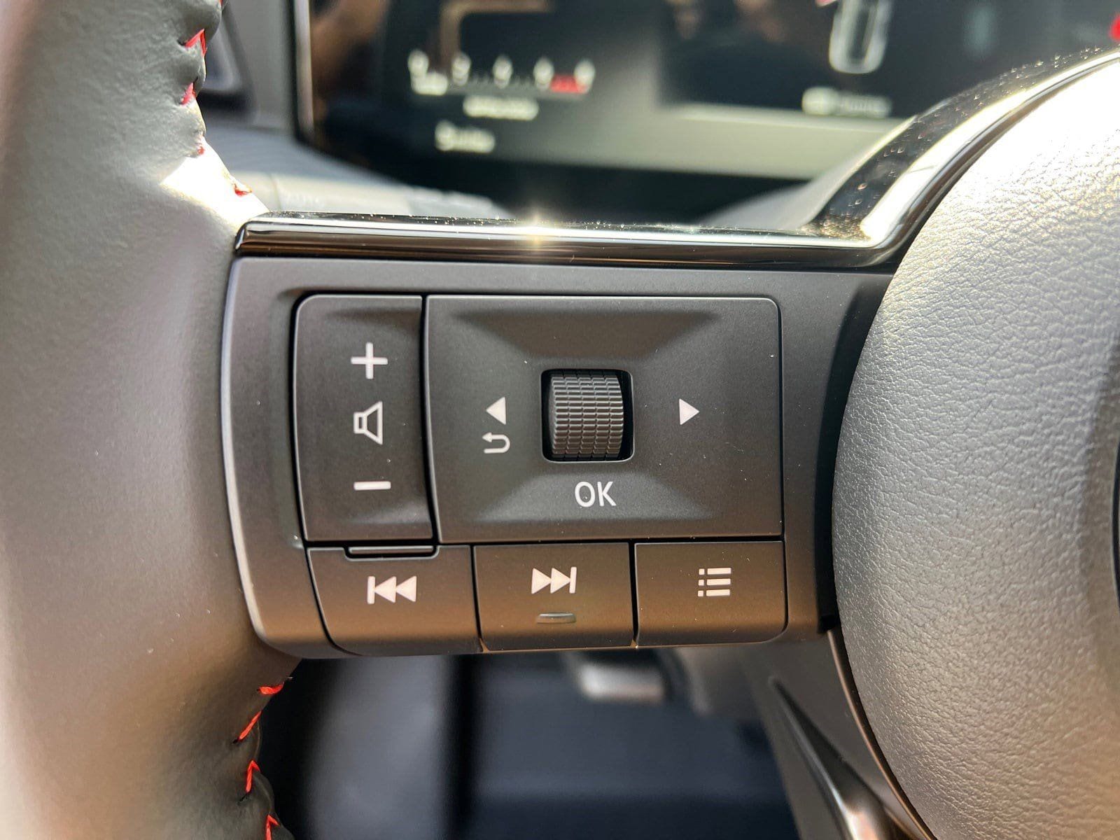 2026 Nissan KICKS SR - Photo 28